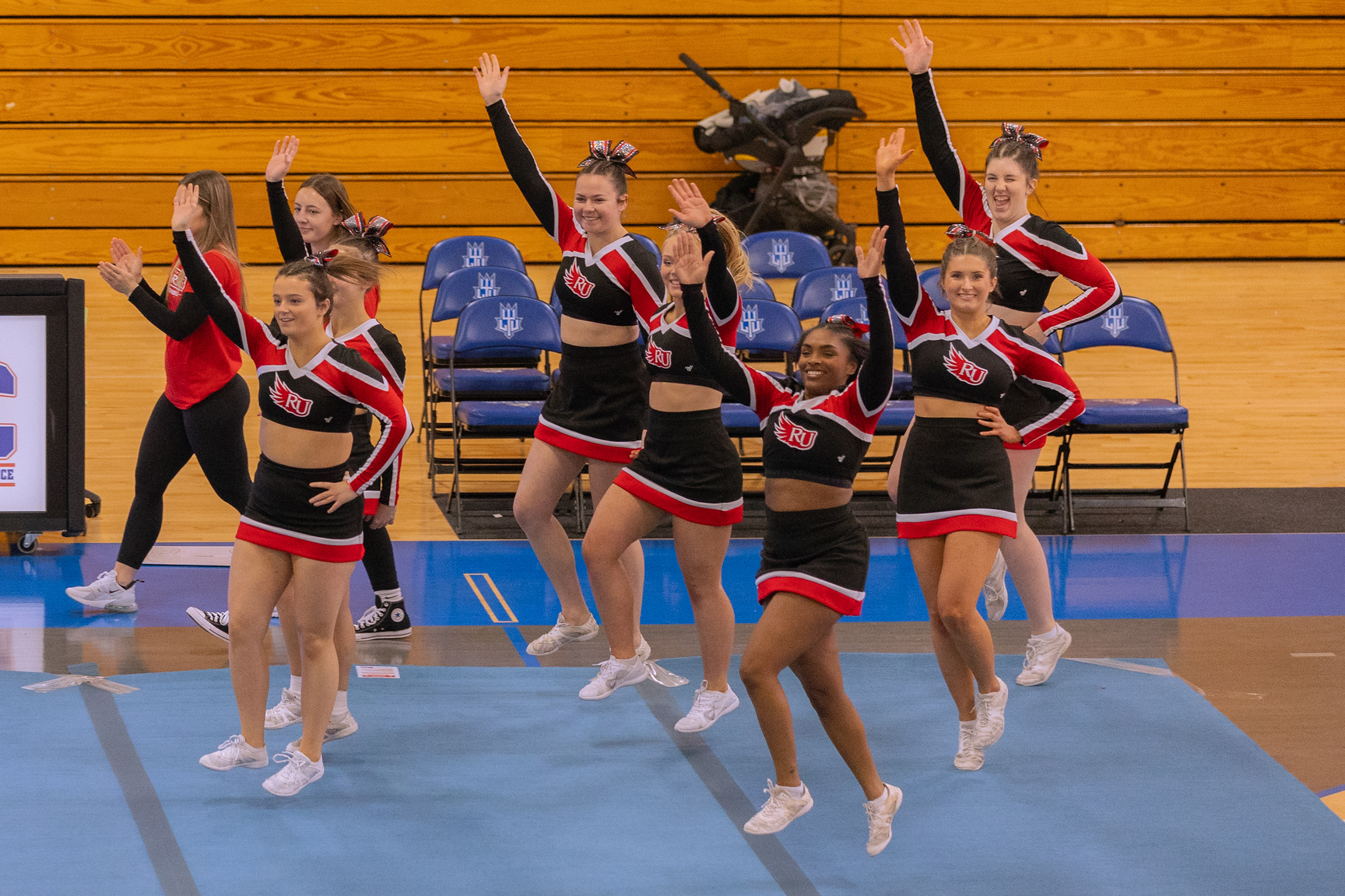 COMPETITIVE CHEER