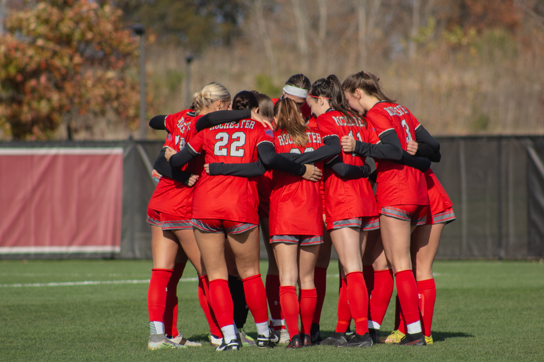 WOMEN'S SOCCER