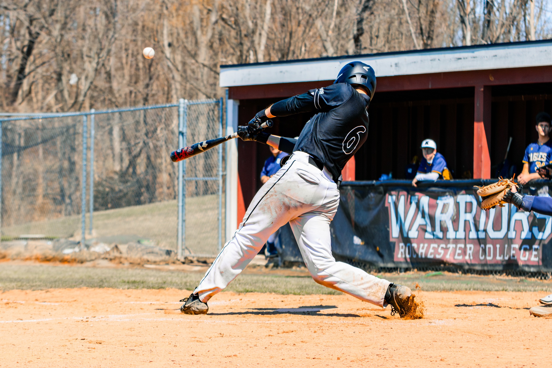 Baseball splits final doubleheader against Kentucky Christian