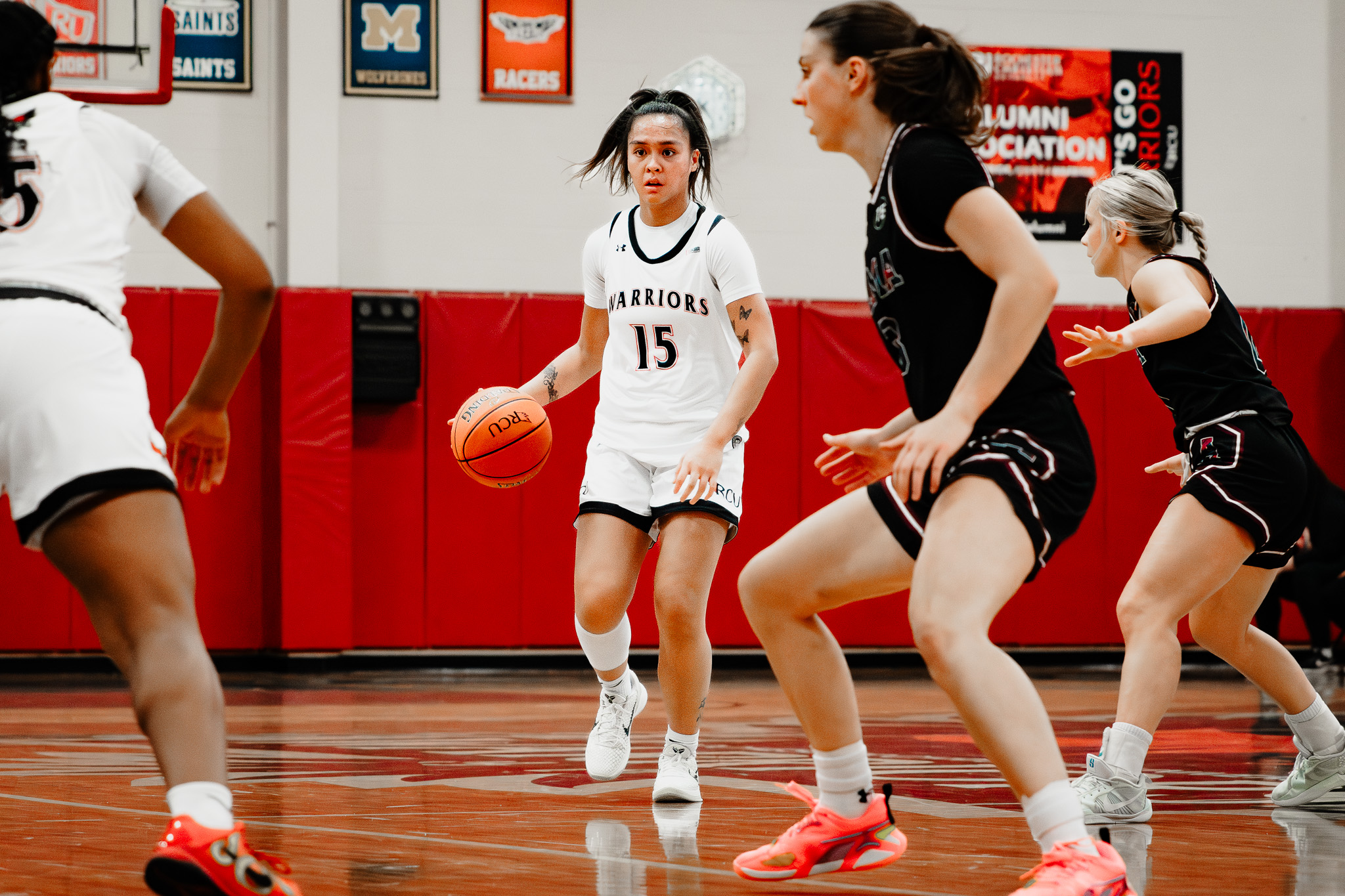 Women's Basketball falls to hot-shooting Foresters