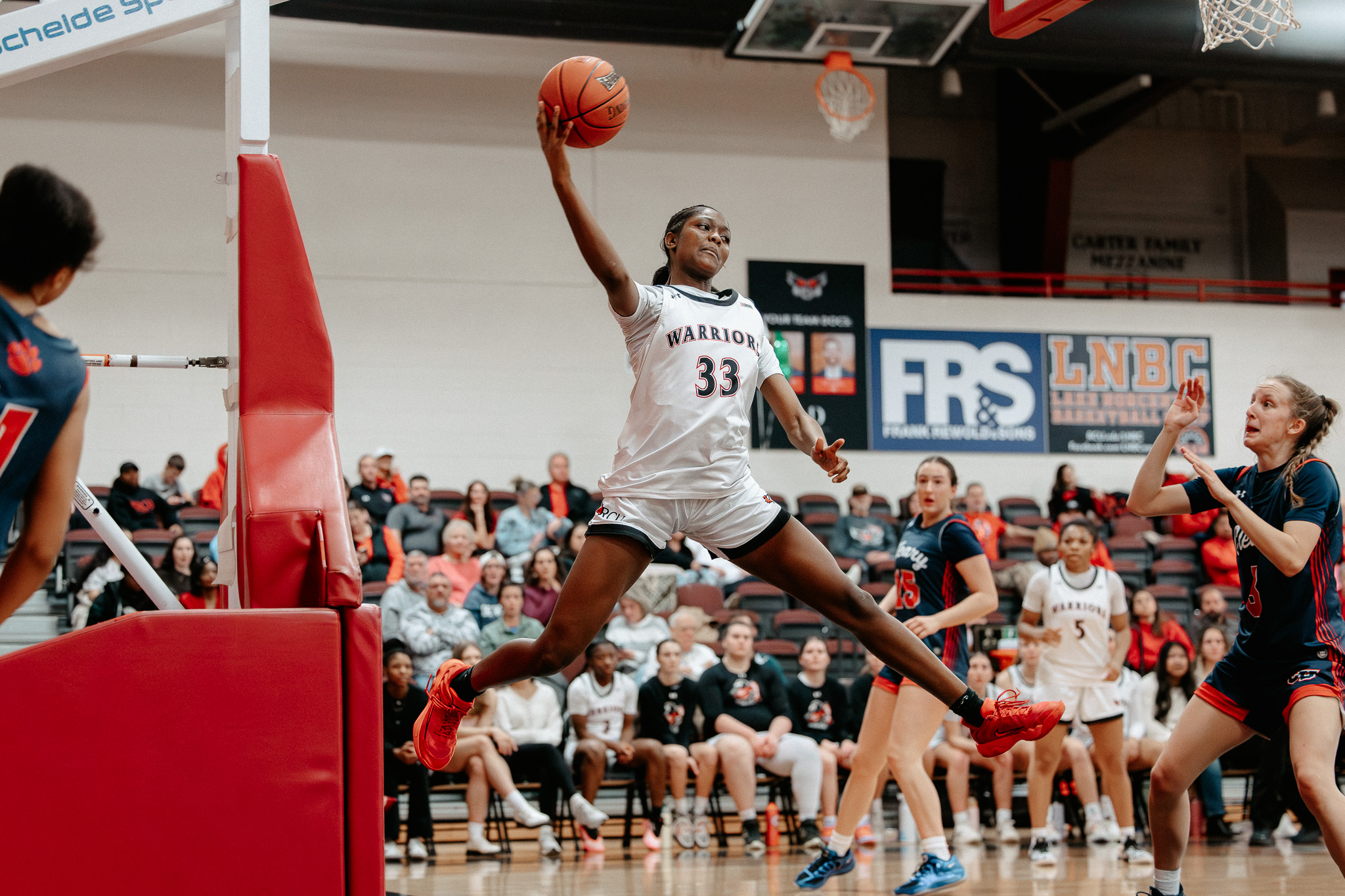 Women's Basketball falls to Indiana Tech in WHAC Championship