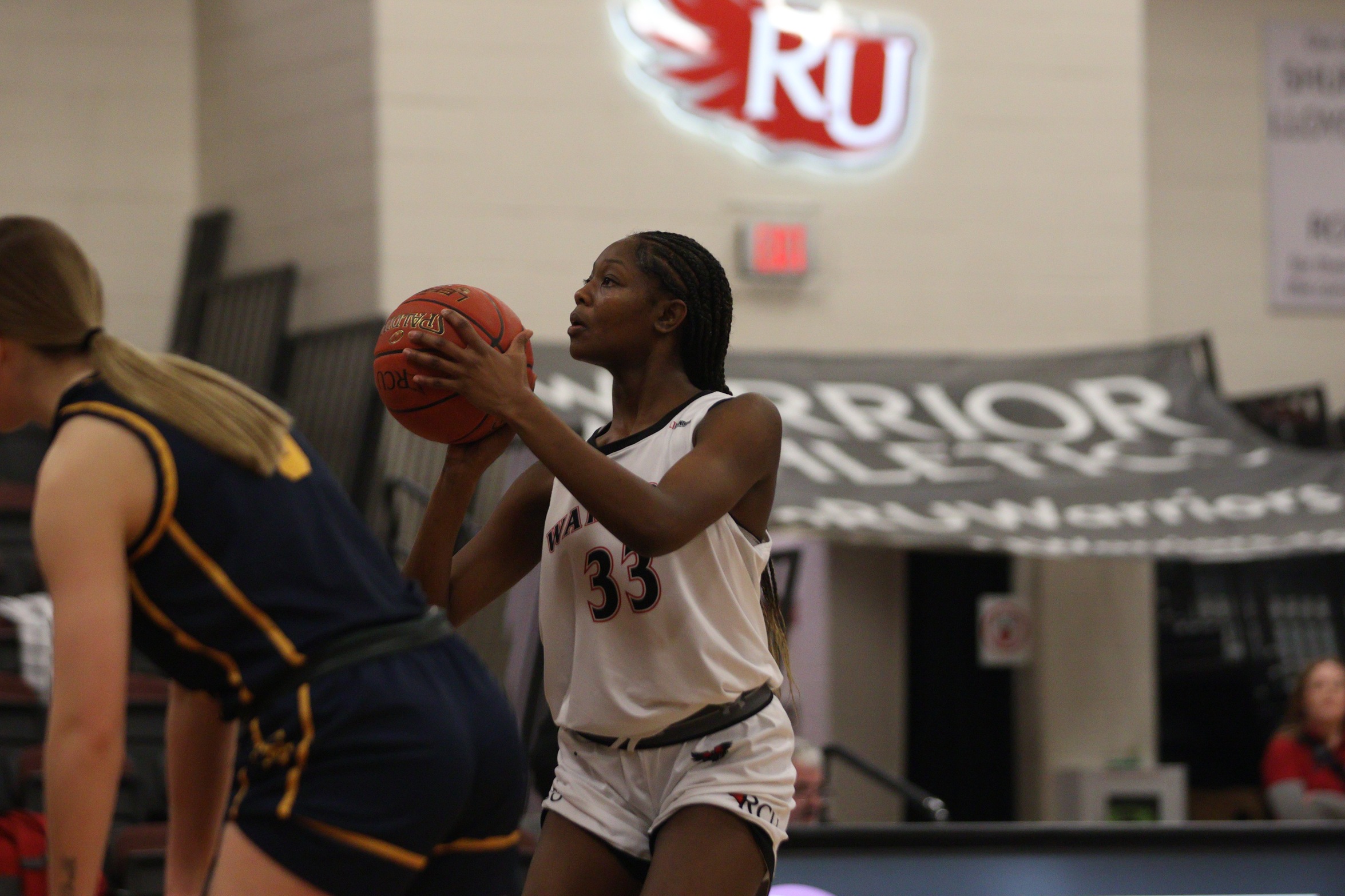 Women's Basketball falls to Saints in midweek matchup