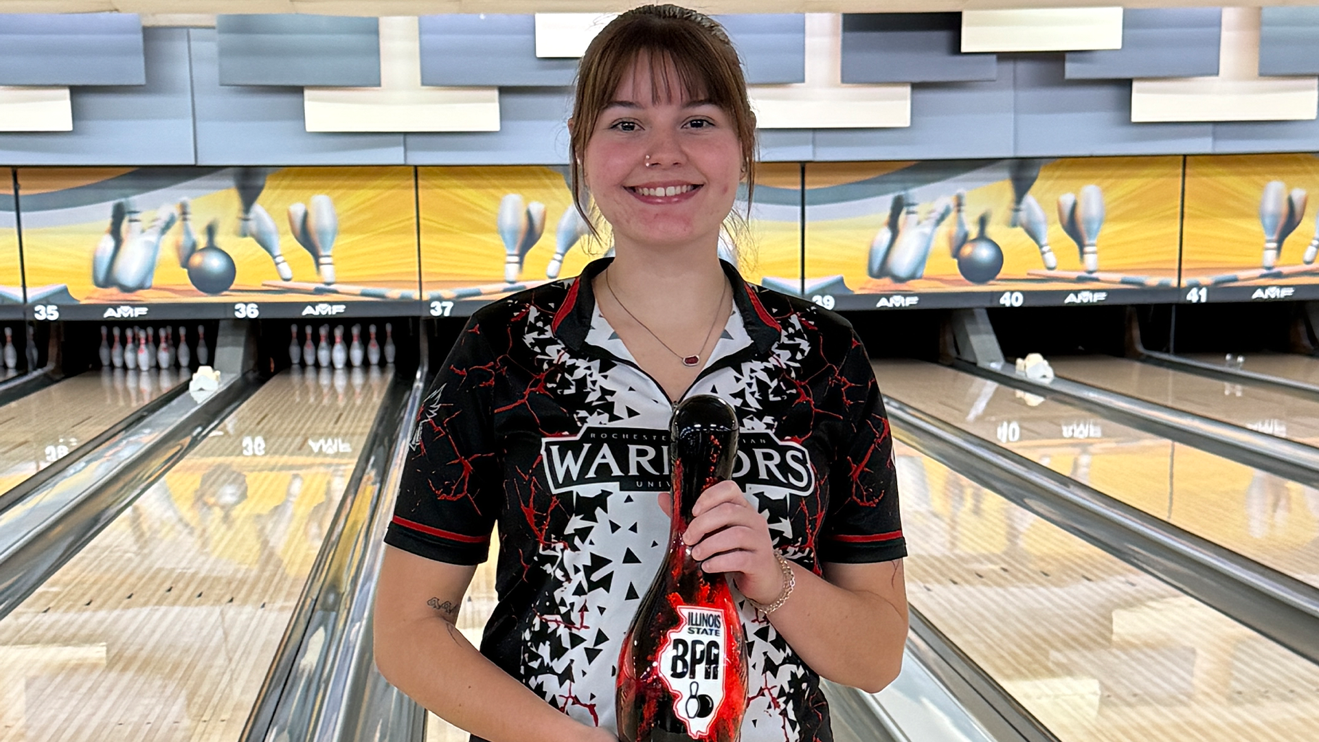 Women's Bowling places 16th, Nieman 5th at the Midwest Collegiate Classic
