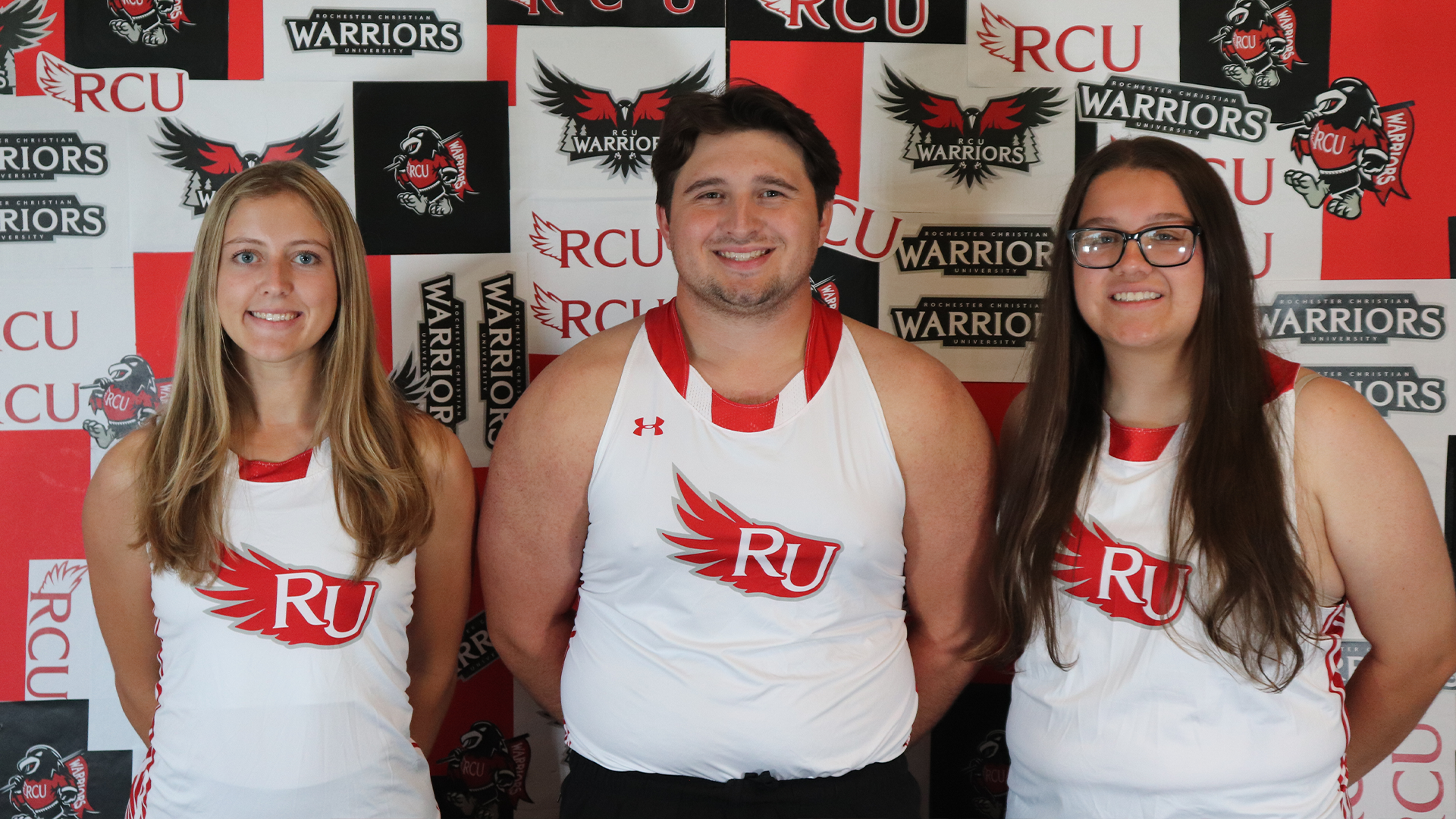 Women's Track and Field opens indoor season at the SVSU Holiday Open