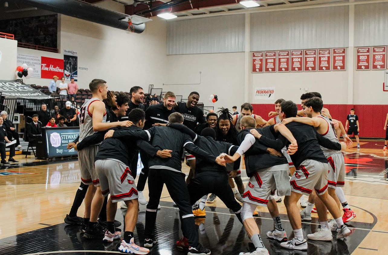 THREES RAIN IN FOR MEN'S BASKETBALL AGAINST LAMBTON; SECURE HOMECOMING WIN 116-59