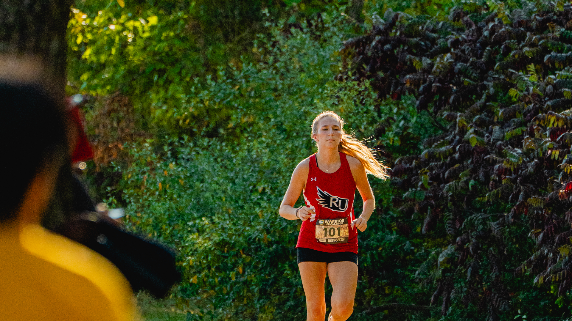 Women's Cross Country competes at the Lansing CC Invitational; Montagano places 6th